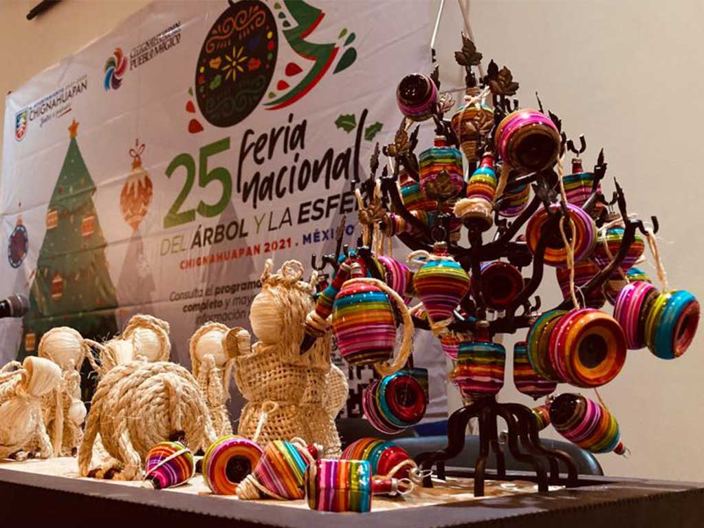 Vive la navidad en Chignahuapan con la Feria Nacional del Árbol y la Esfera