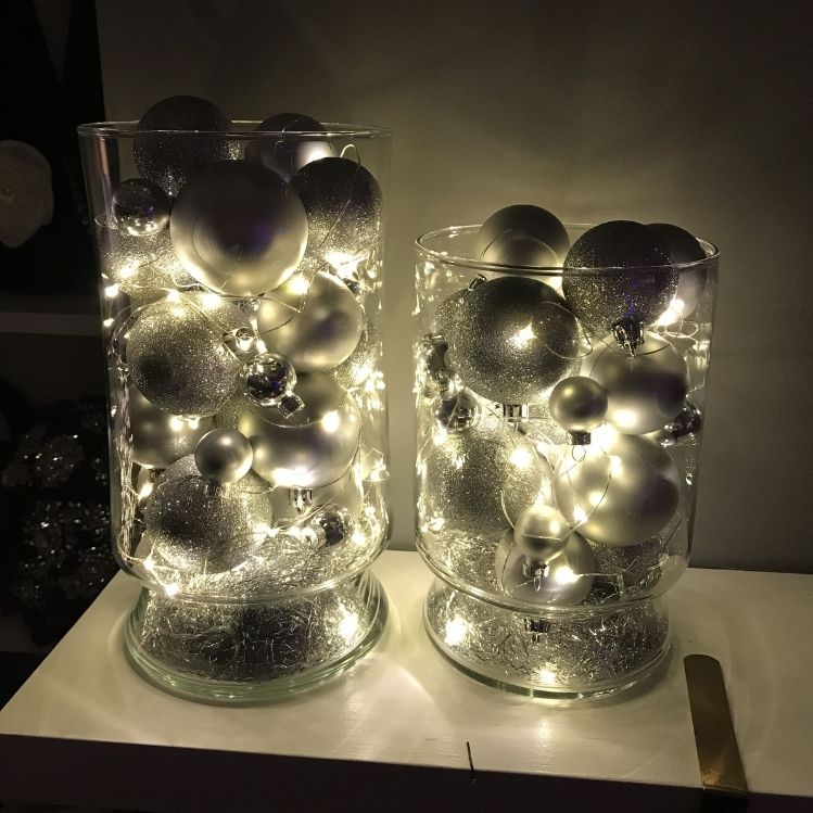 Ideas elegantes para decorar en Navidad con jarrones de hada