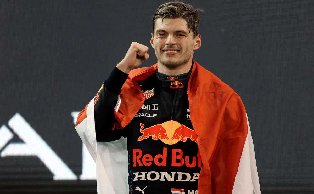 Max Verstappen, campeón de F1; ‘Checo’ Pérez abandonó en Abu Dhabi