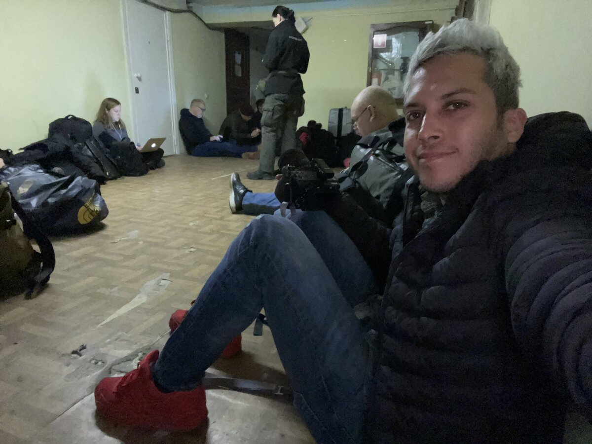 Alex Tienda, youtuber mexicano, documenta invasión rusa en Ucrania