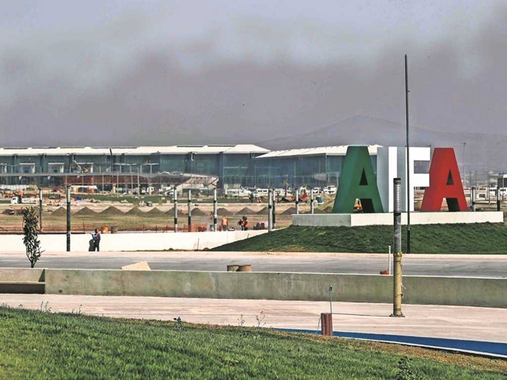 Gobierno de México niega obligar a aerolíneas a operar en AIFA
