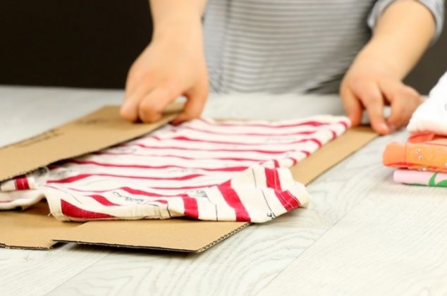 Cómo hacer un doblador de ropa con cartón paso a paso