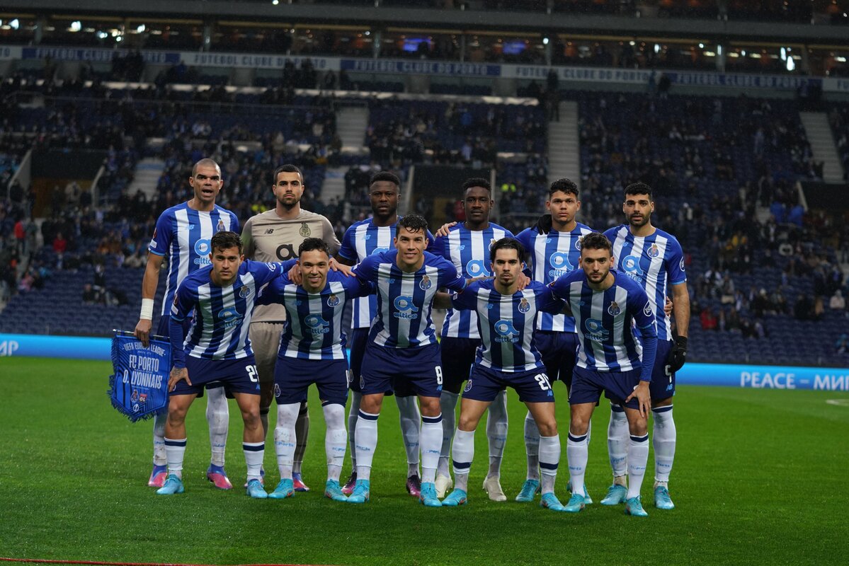 FC Porto se olvidó de mexicanos; terminará temporada sin aztecas