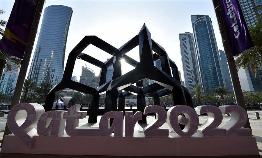 Qatar 2022: FIFA usará inteligencia artificial para detectar fueras de juego