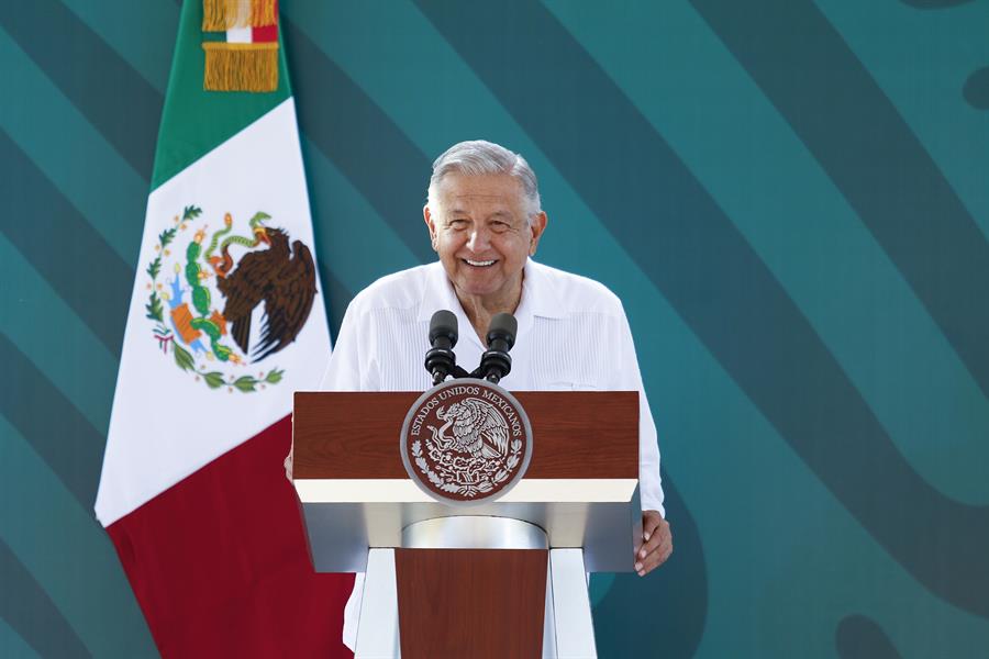 AMLO insistirá a EEUU en regularizar a mexicanos indocumentados