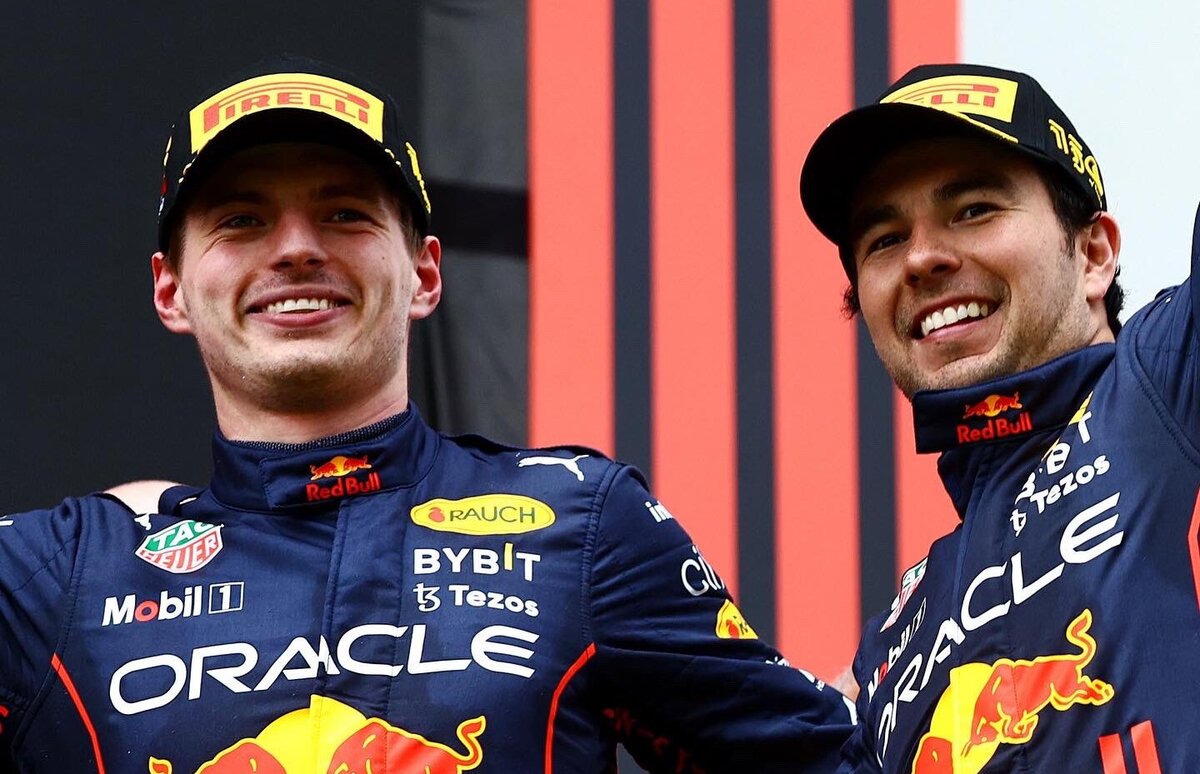 ‘Checo’ Pérez se molestó con Max Verstappen: ‘Si tiene dos campeonatos es gracias a mí’