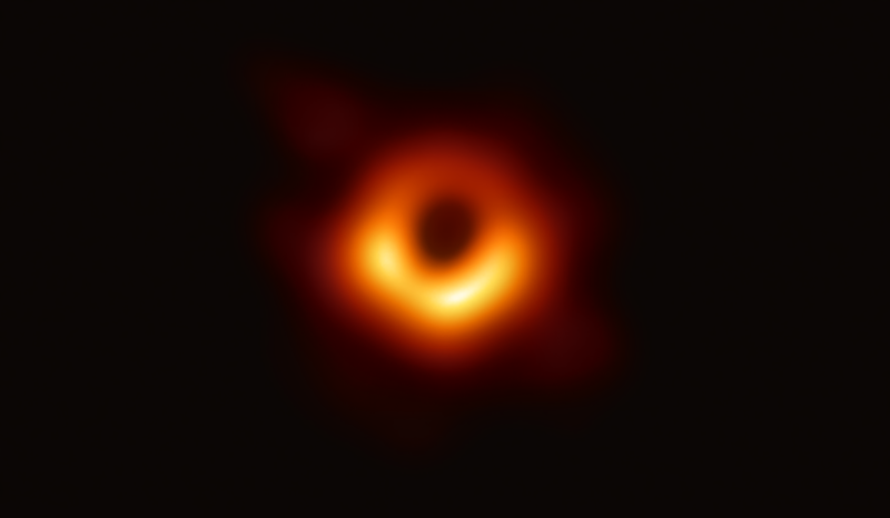 Captan primera imagen de Sagitario A*, agujero negro en la Vía Láctea