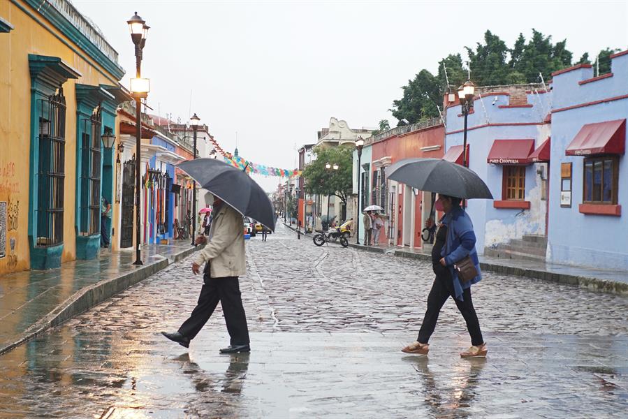 Tormenta Celia y fenómenos meteorológicos provocarán lluvias en México