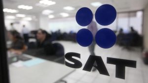 ¿Tienes multas del SAT? Así puedes reducirlas