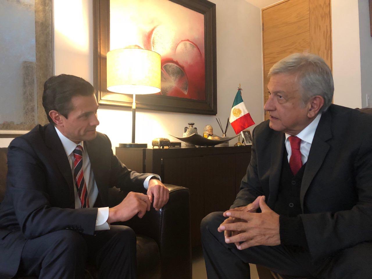 AMLO niega persecución y complicidad con expresidente Peña Nieto