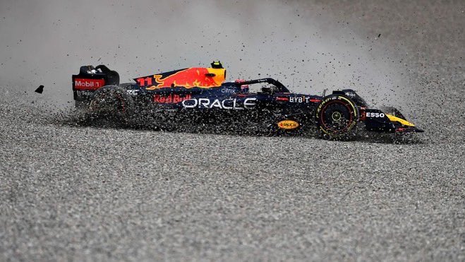 ‘Checo’ Pérez abandonó el Gran Premio de Austria