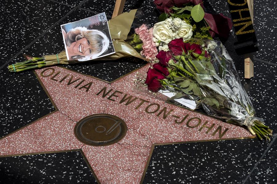 Hollywood, irremediablemente fiel a Olivia Newton-John