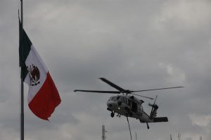 Las sanciones por modificar los colores de la bandera de México