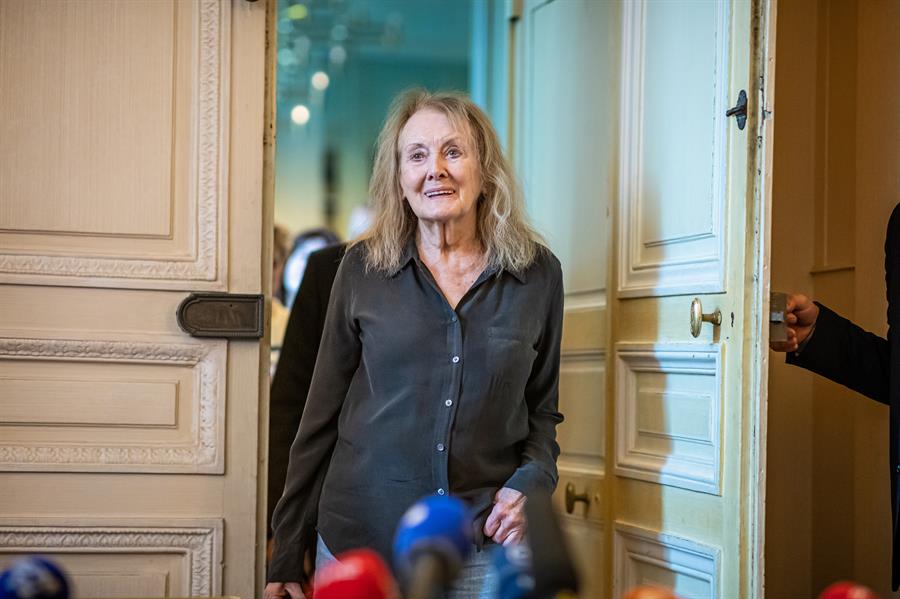 La francesa Annie Ernaux gana el Premio Nobel de Literatura 2022