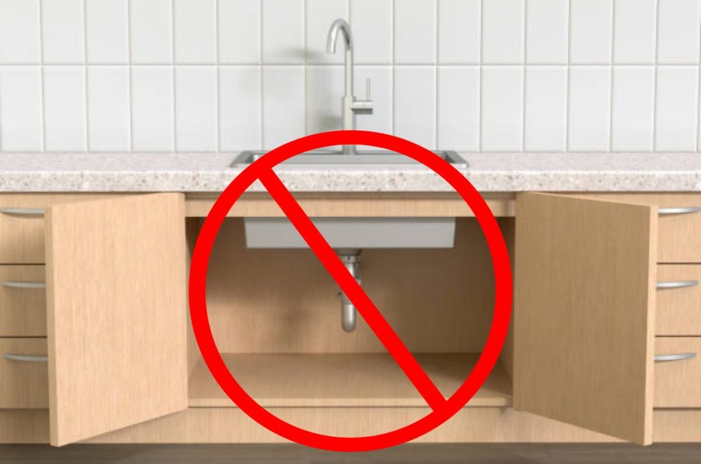 ¡Detente! Descubre las cosas que no debes guardar bajo el fregadero de la cocina ya que pueden echarse a perder o dañarse.