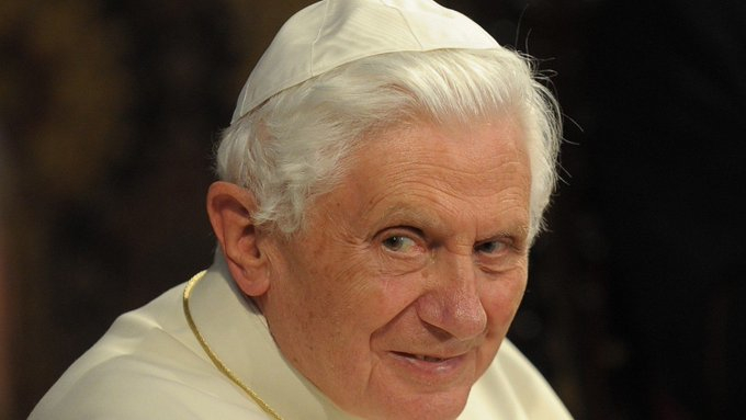 Muere papa emérito Benedicto XVI a los 95 años