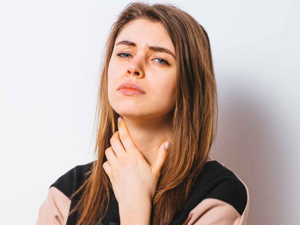 como-aliviar-el-dolor-de-garganta