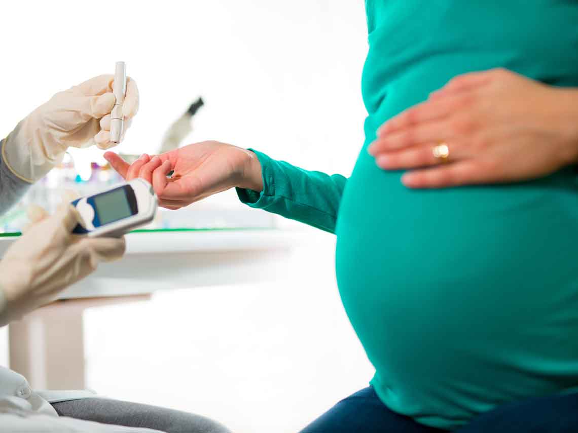 ¿Cuáles son los niveles de glucosa en mujeres embarazadas?