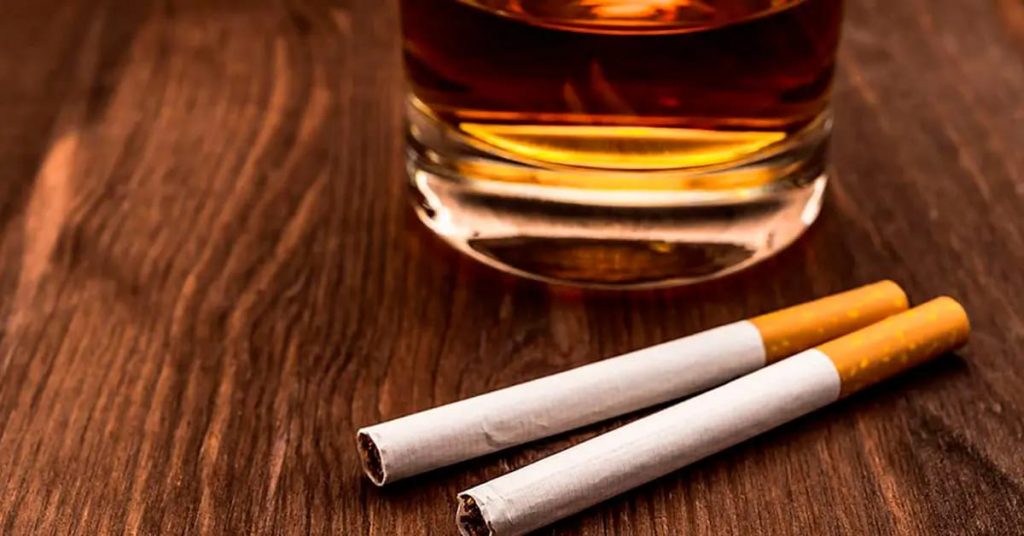 genes-influirian-en-consumo-de-alcohol-y-tabaco-estudio