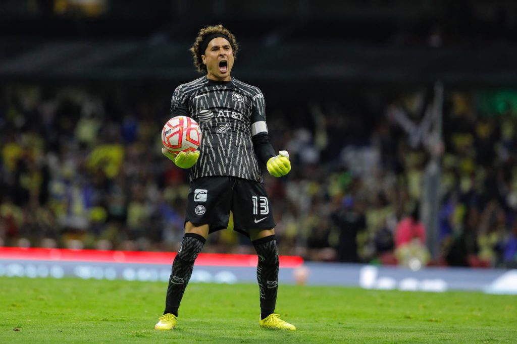 guillermo-ochoa-llega-a-italia