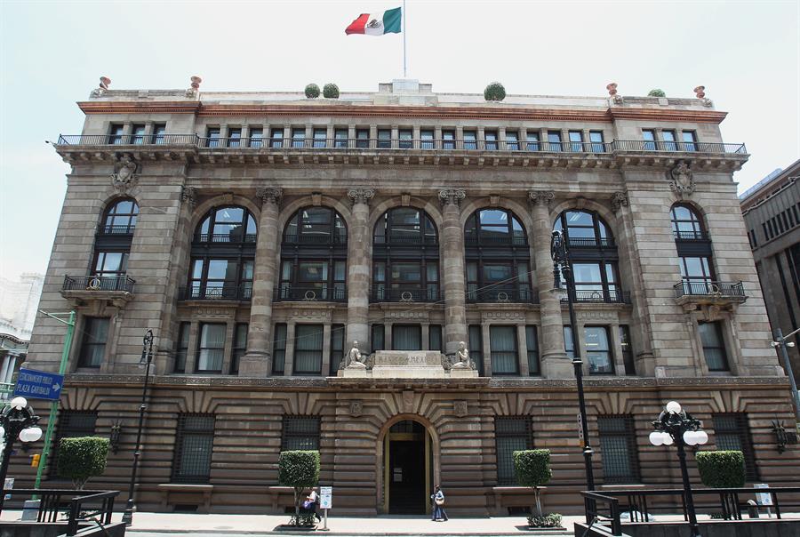 Banxico considera ‘preocupante’ persistencia de la inflación en México