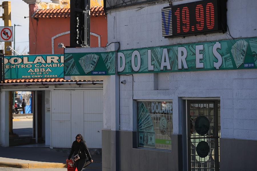 Remesas en México suben 13.4% a un récord de 58,497 millones de dólares