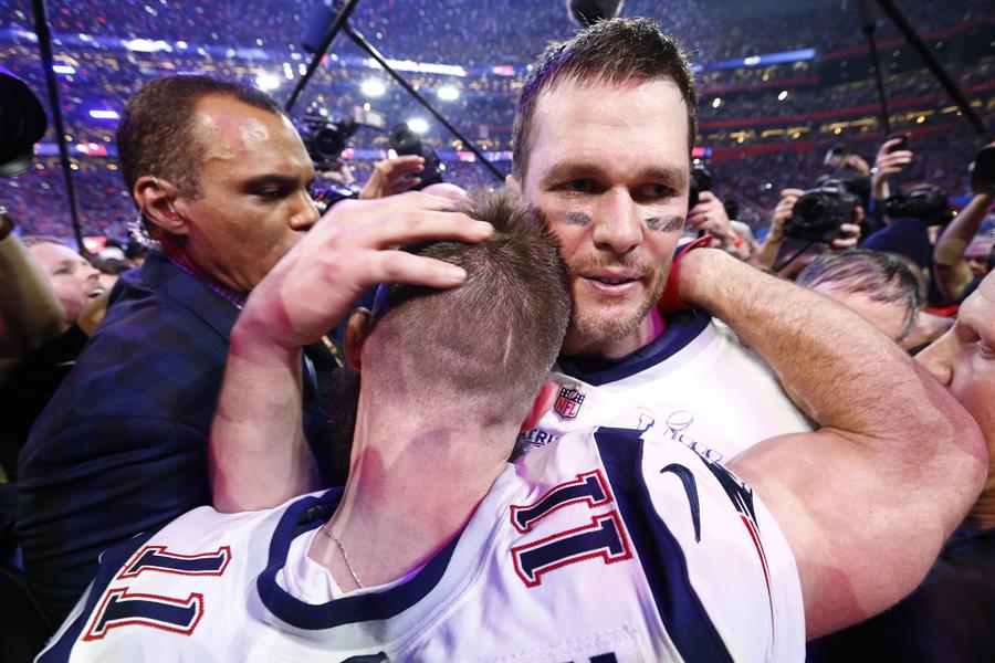 Tom Brady anuncia que se retira ‘para siempre’ del fútbol americano