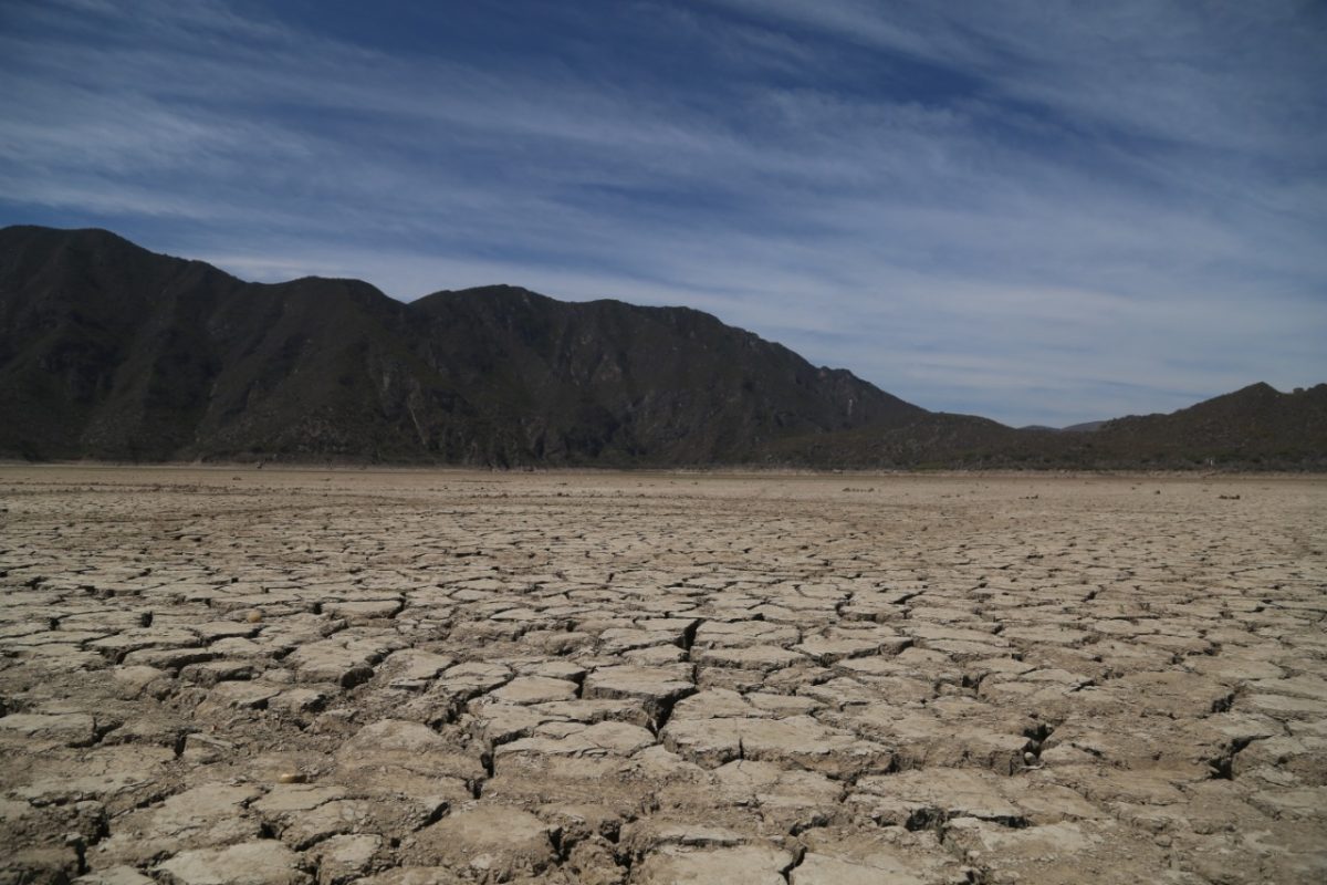 Presas en México bajan a nivel histórico en ola de calor por déficit de lluvias