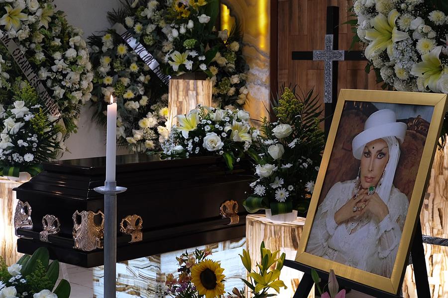 Muere la actriz, cantante y política mexicana Irma Serrano ‘La Tigresa’, así la recuerdan