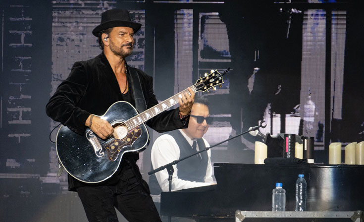 Ricardo Arjona reúne a 60 mil personas en el Foro Sol