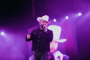 Carin León en CDMX: Fecha, precios y más en la Plaza México