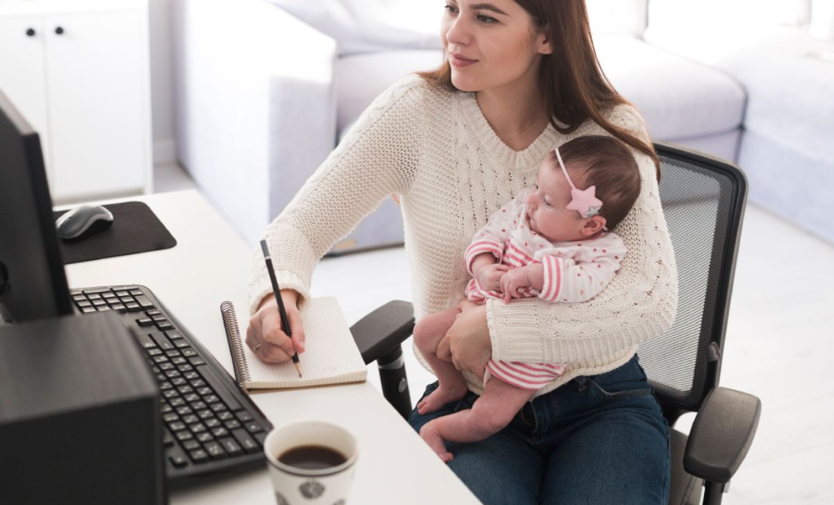 Día de las madres: ¿Cómo cuidar la salud mental de las mamás trabajadoras?