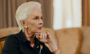 Los mejores tips de Carolina Herrera para lucir elegante