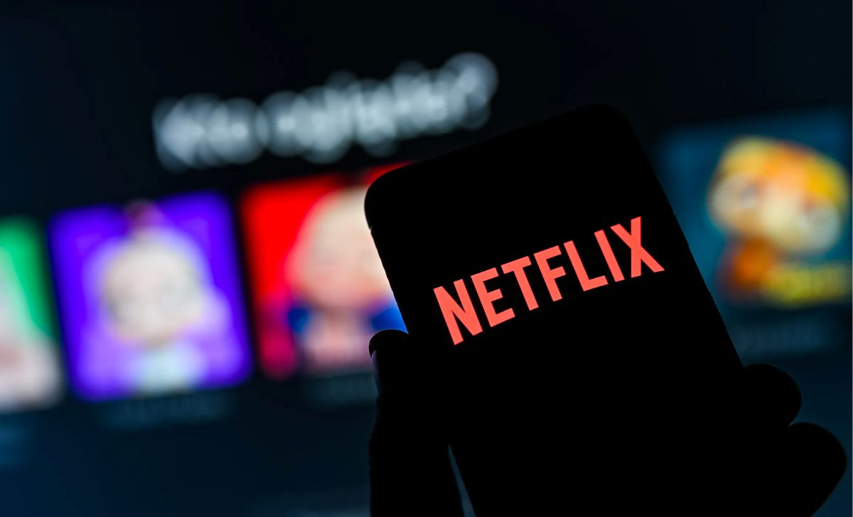 Netflix ya cobrará por compartir cuentas en México, esto costará