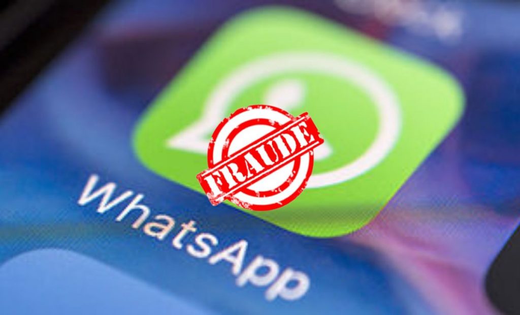 Logo de WhatsApp en un celular
