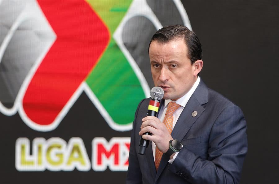 El presidente del futbol mexicano, Mikel Arriola, habló sobre los equipos de Liga MX que están en venta; algo que acordaron en la asamblea.