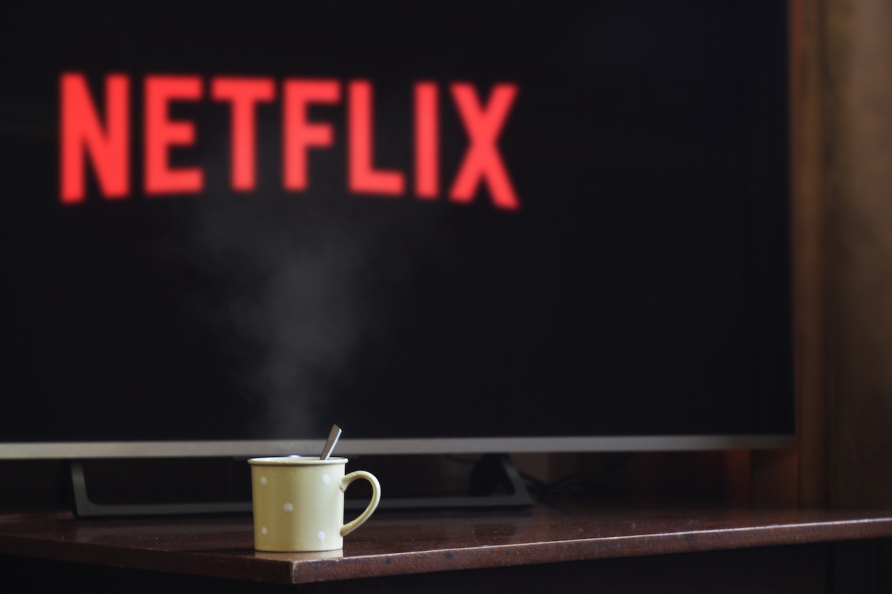 Netflix triunfa con estrategia de prohibir cuentas compartidas