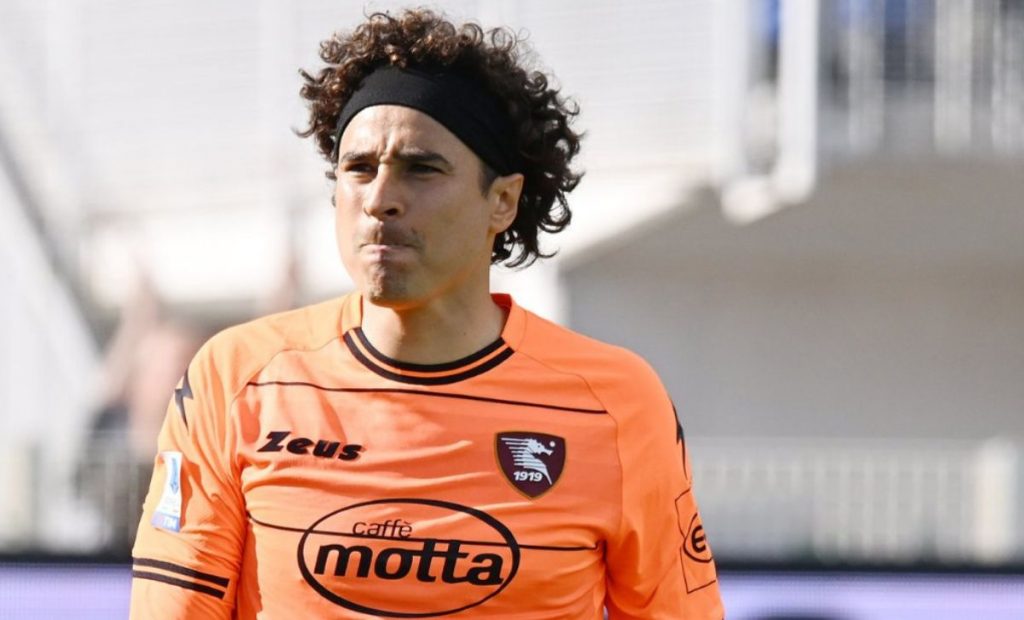 salernitana-lanza-nueva-propuesta-de-renovacion-a-guillermo-ochoa