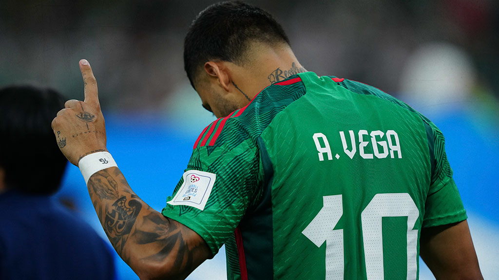 ¿Por qué Alexis Vega es baja de la Selección Mexicana en la Copa Oro?