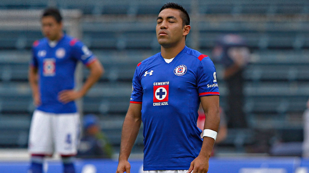 Marco Fabián, opción para Cruz Azul en el Apertura 2023