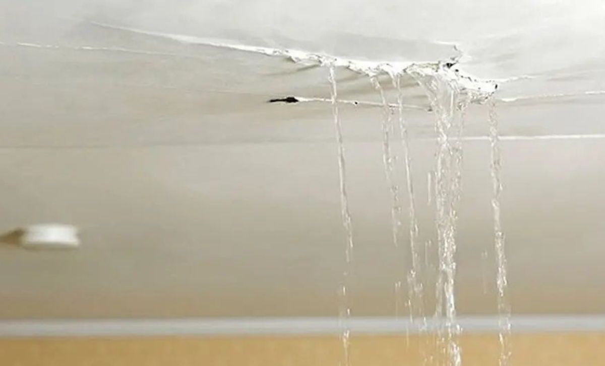 Cómo tapar goteras en el techo por dentro con tres ingredientes