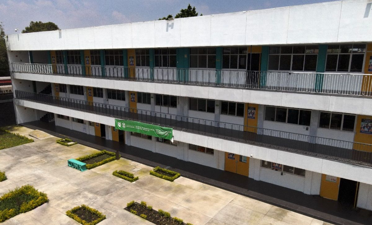 Universidad Rosario Castellanos: Planteles y nuevo campus en Santo Tomás