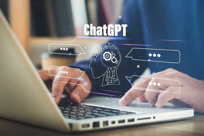 Computadora con ChatGPT