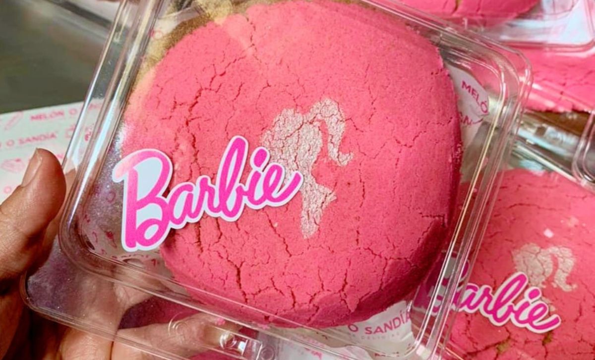 Panadería crea la Barbie concha y la Ken concha, el pan más rosa en México