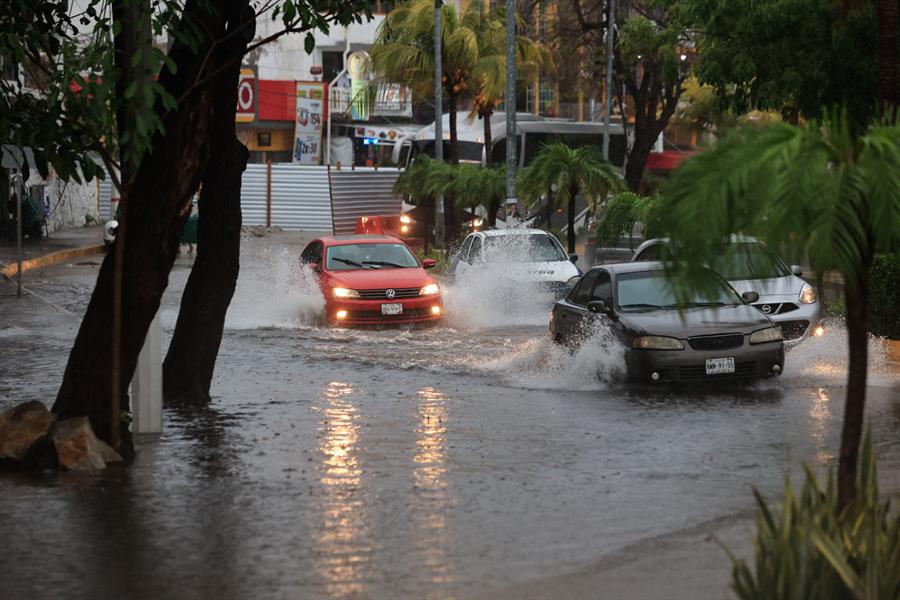 Pronóstico del tiempo: Huracán Beatriz, lluvias y calor afectarán estos estados
