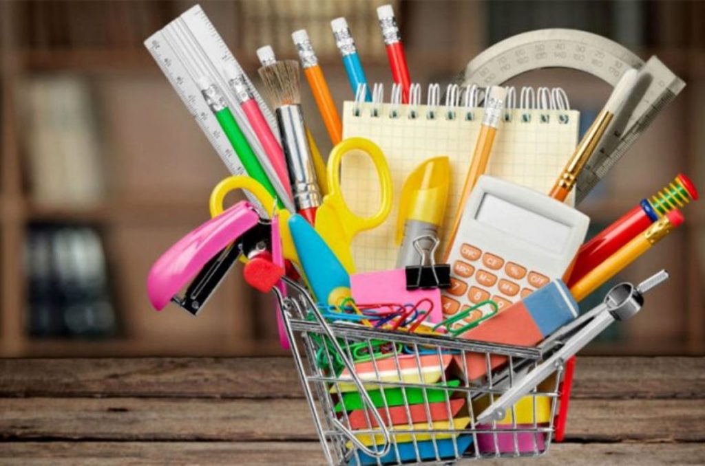 Así puedes ahorrar al comprar tus útiles escolares, según Profeco. Te damos tips para que puedas planificar este Regreso a Clases.