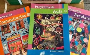 Más estados se suman a veto de libros de texto de la SEP