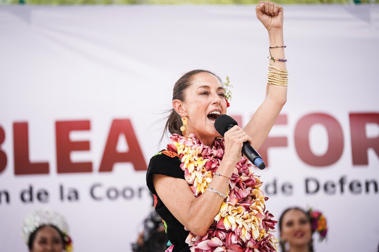 Claudia Sheinbaum arrasa encuesta de Morena para ser candidata a presidencia de México