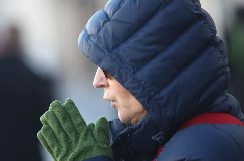 Persona en temporada de frío