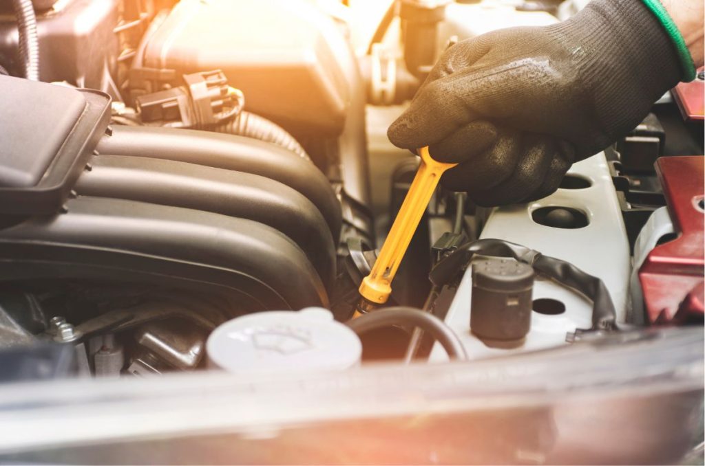 Revisión de aceite para motor.